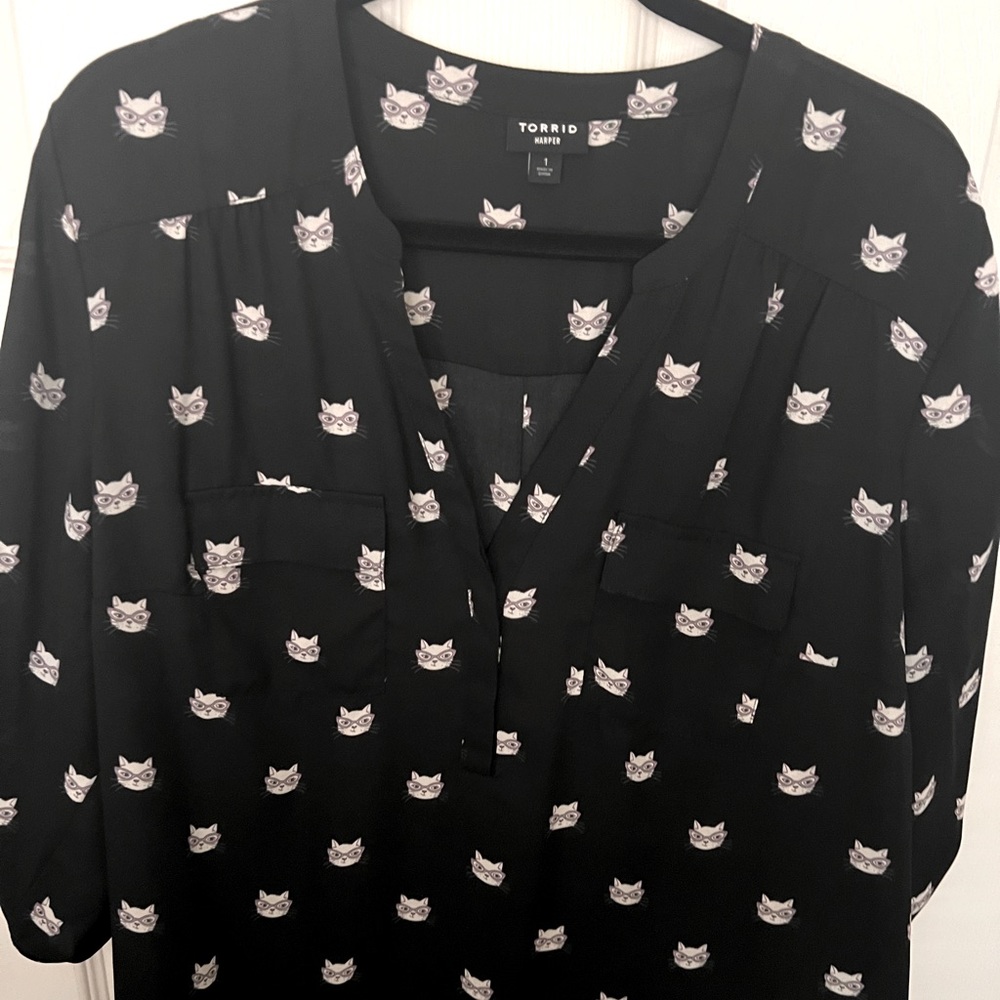 Torrid Georgette Top Blouse With cats Size 1